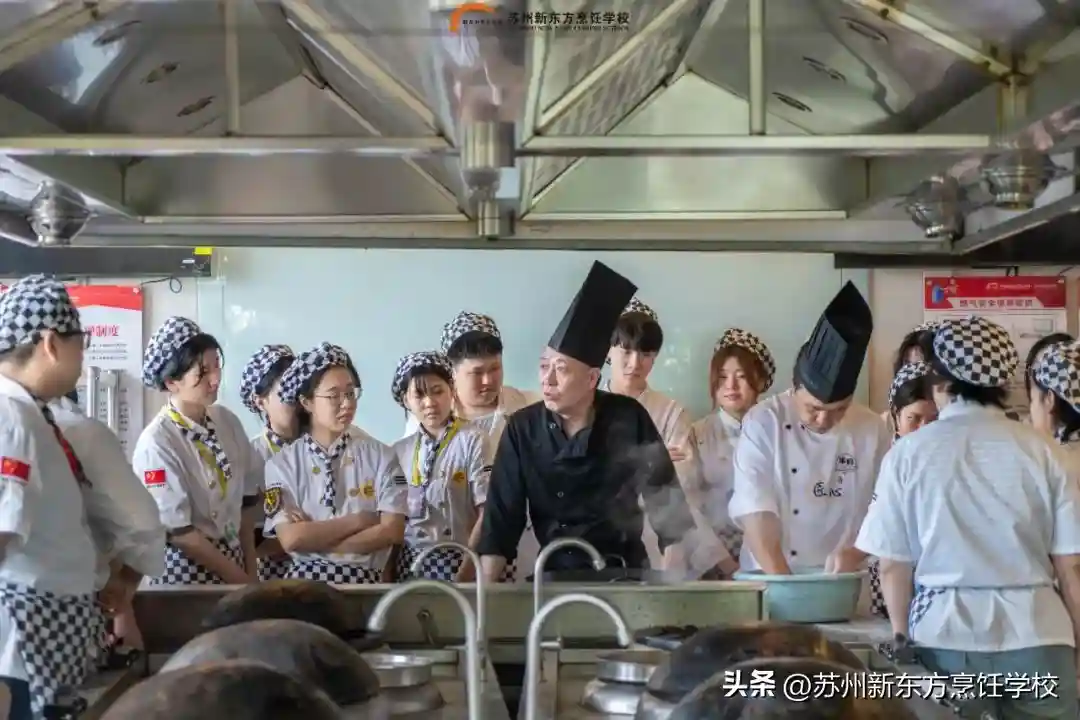 苏州传统面点传承人陆雁大师走进苏州新东方，匠心传承经典