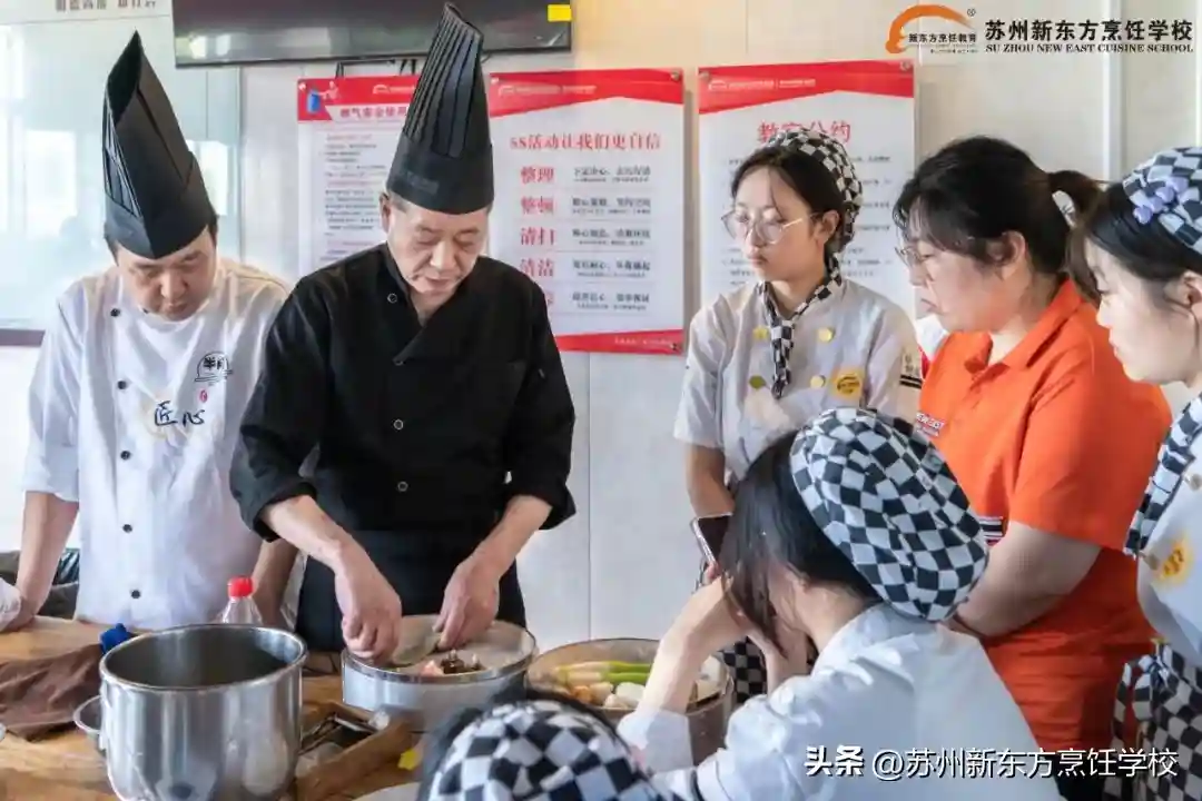 苏州传统面点传承人陆雁大师走进苏州新东方，匠心传承经典