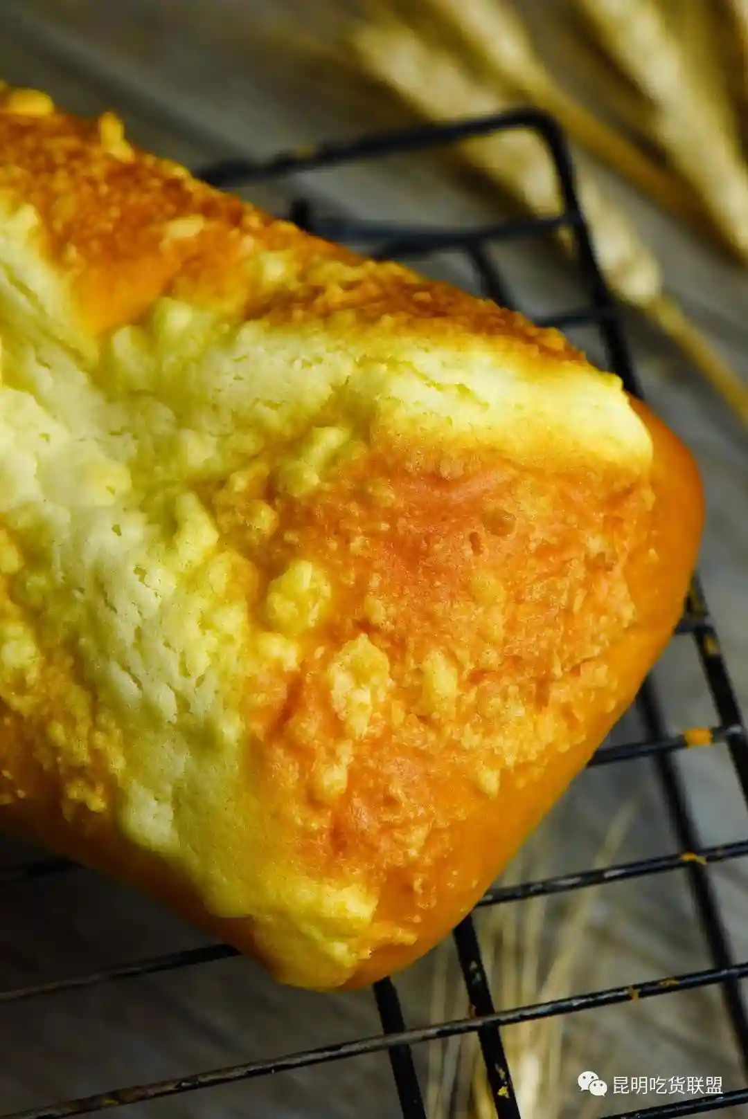 昆明年薪百万2胎妈妈辞职在小区开的烘焙店，老奶油蛋糕1天卖50个