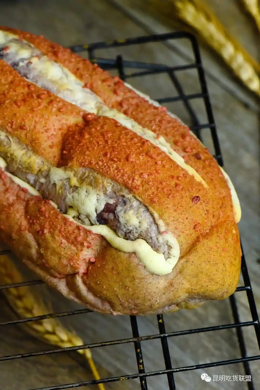 昆明年薪百万2胎妈妈辞职在小区开的烘焙店，老奶油蛋糕1天卖50个