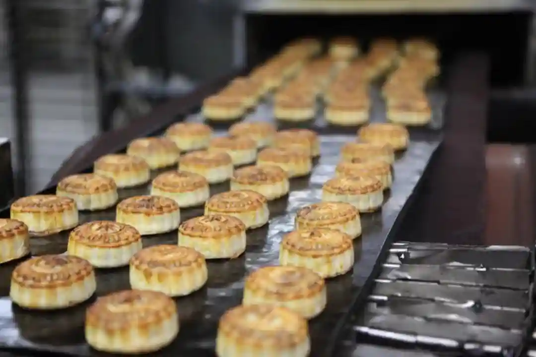 柳州雅乐：走进60年老店看月饼制作