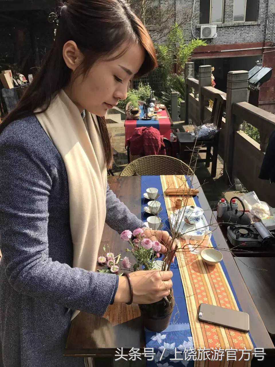 信江书院内：茶仙子们的茶集