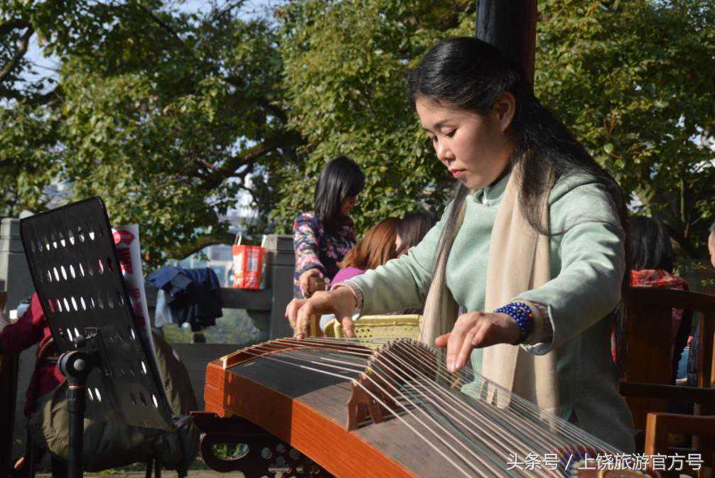 信江书院内：茶仙子们的茶集
