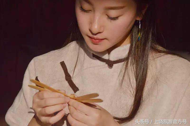 信江书院内：茶仙子们的茶集