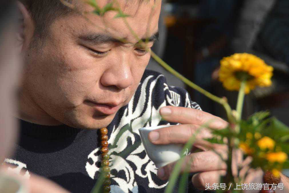 信江书院内：茶仙子们的茶集