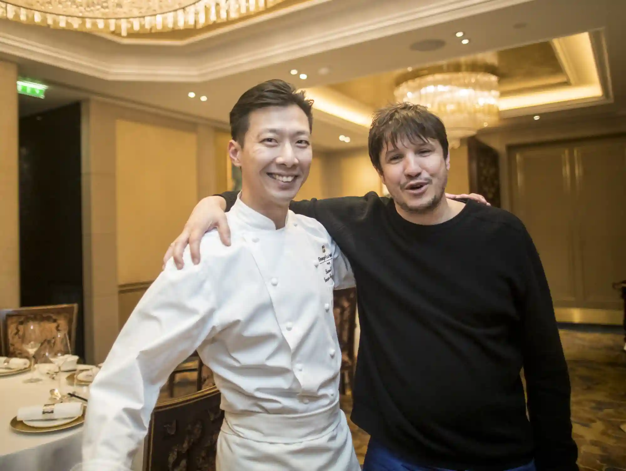 巴黎这家顶级餐厅的后厨全讲粤语，背后有怎样的故事？