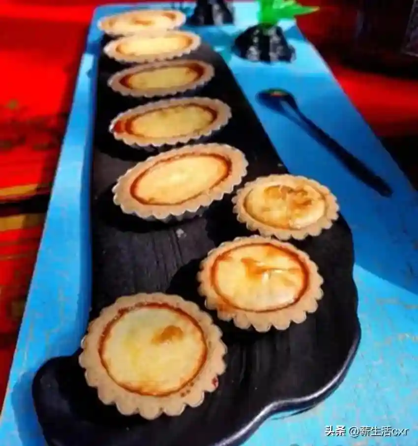 藏味一绝青稞蛋挞：传统工艺与现代味蕾的激情碰撞