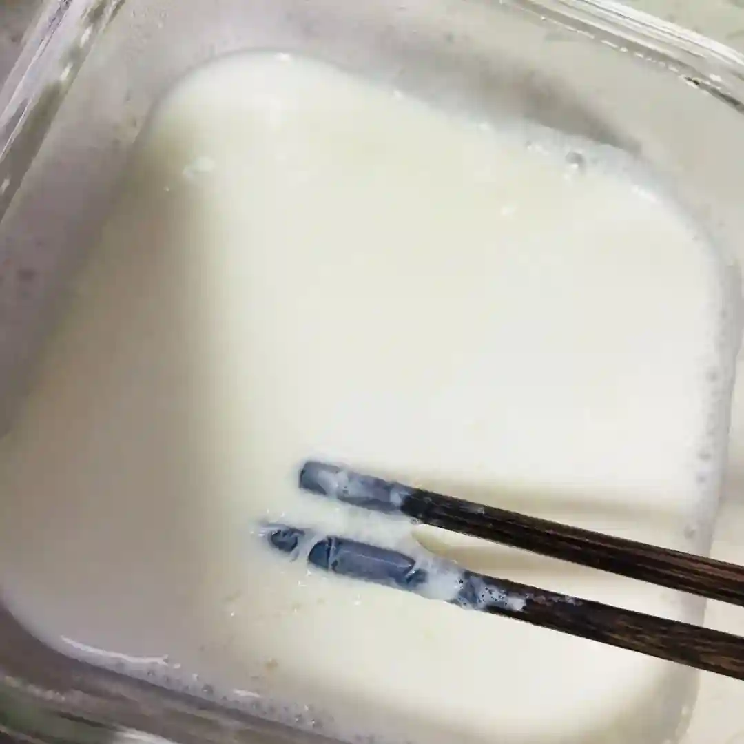 牛奶+鸡蛋+糖，蒸出100%成型双皮奶