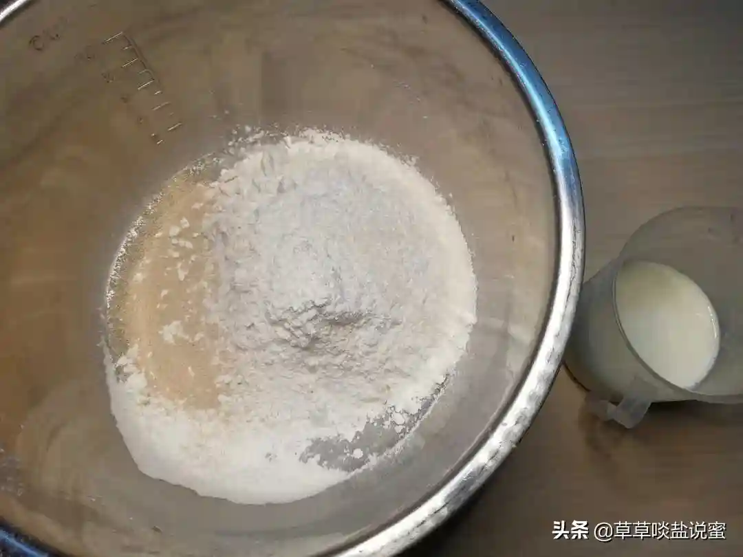 祝寿是用生日蛋糕？还是寿桃？做份寿桃馒头，中式有礼仪