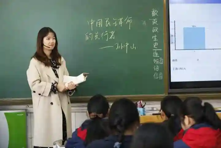 在北大读完本硕博，这位学霸刚刚做了个出人意料的决定